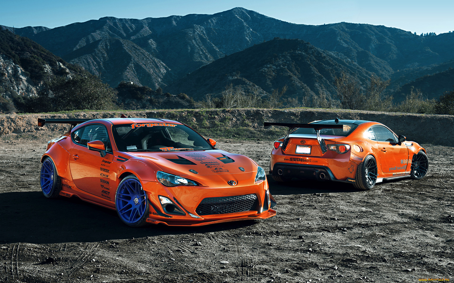 ,  , orange